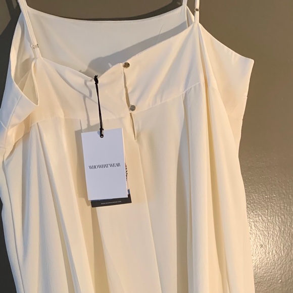 Dress - Picture 2 of 3